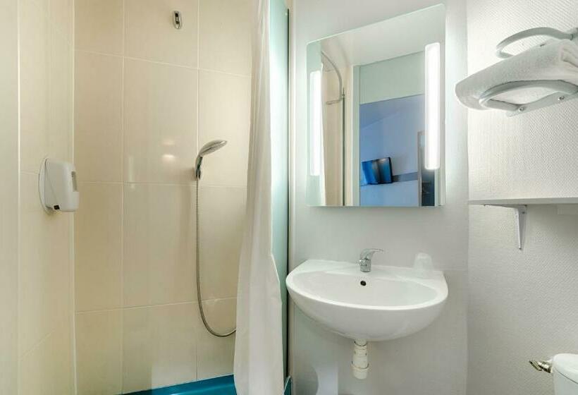 Четырехместный Номер Стандарт, B&b Hotel Marseille Estaque