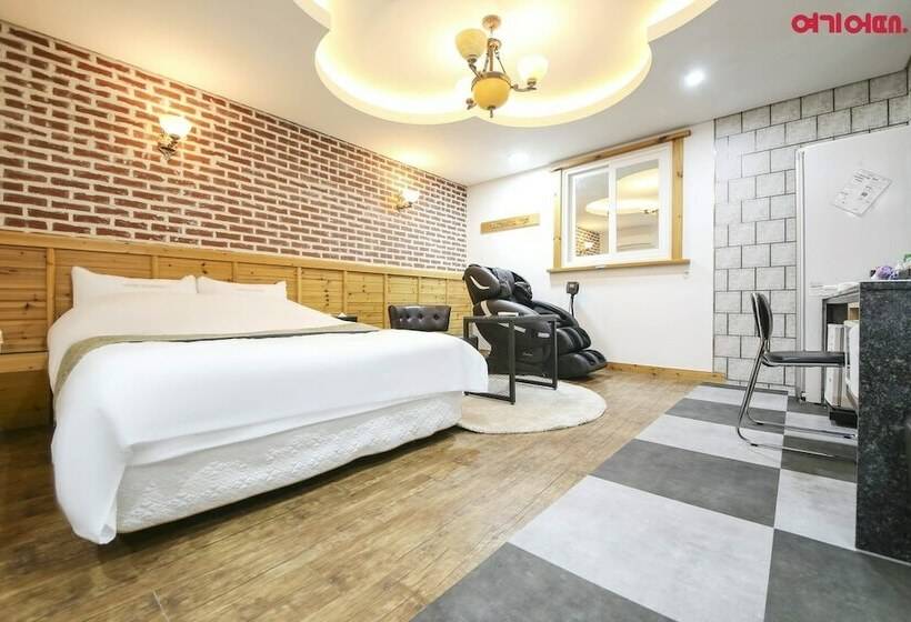 スイート, Business