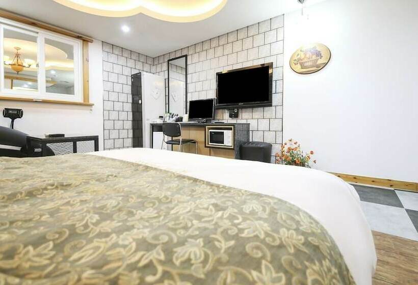 スイート, Business