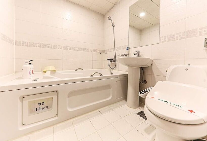 スタンダードシングルルーム, Business