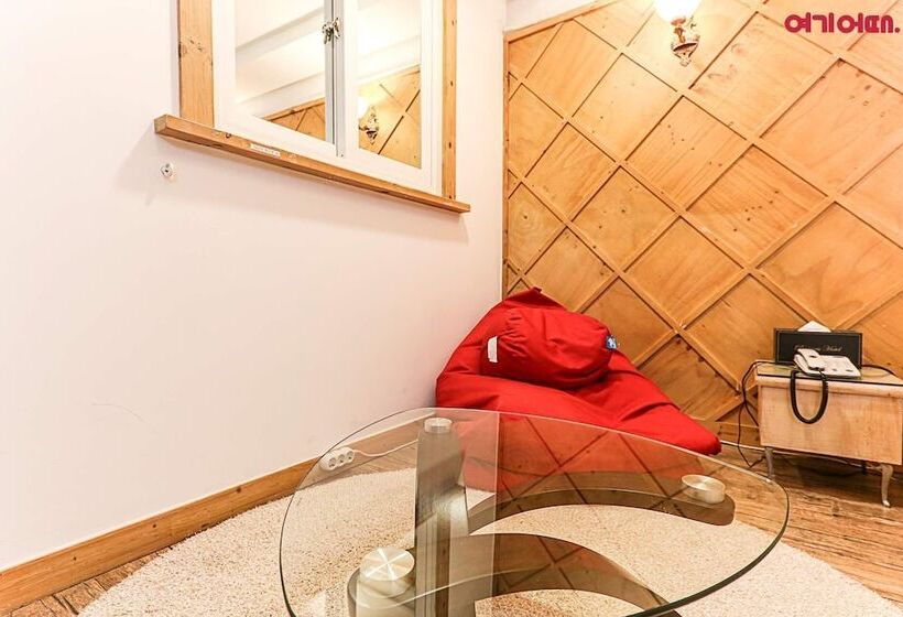 スタンダードシングルルーム, Business