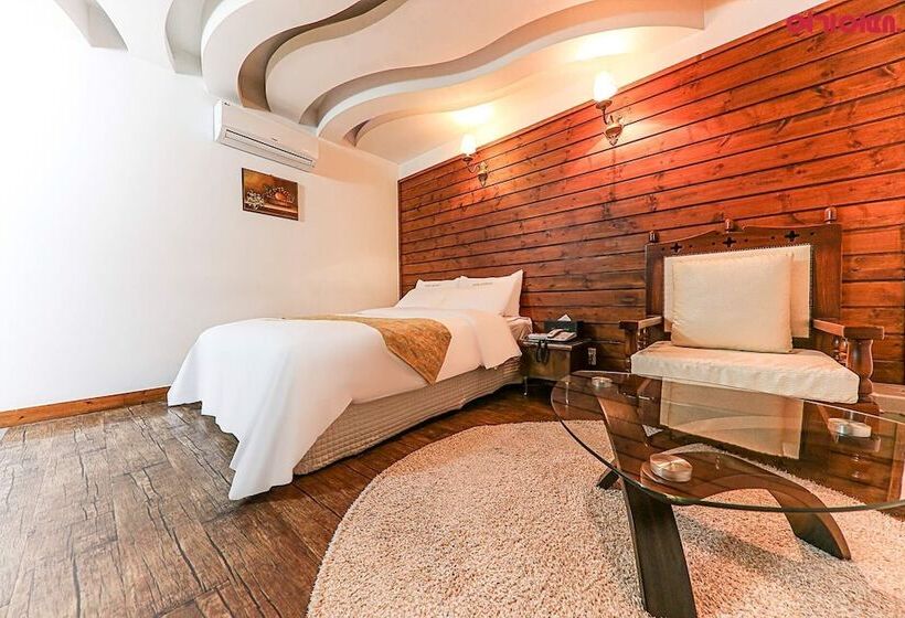 スタンダードシングルルーム, Business