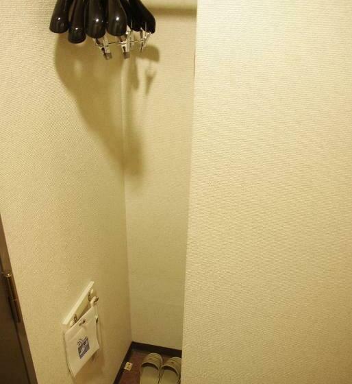 غرفة إقتصادية, Country Hotel Takayama