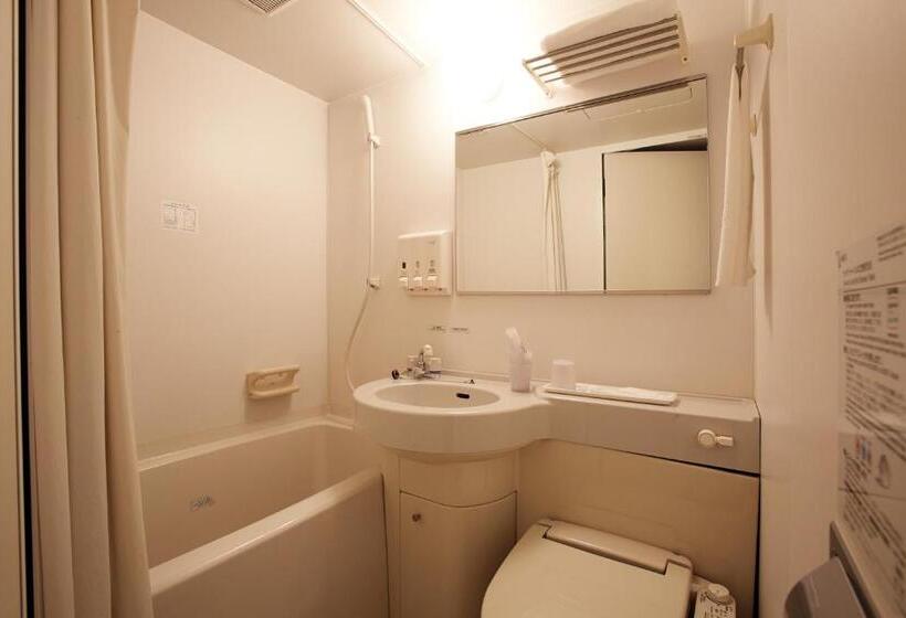 غرفة إقتصادية, Country Hotel Takayama