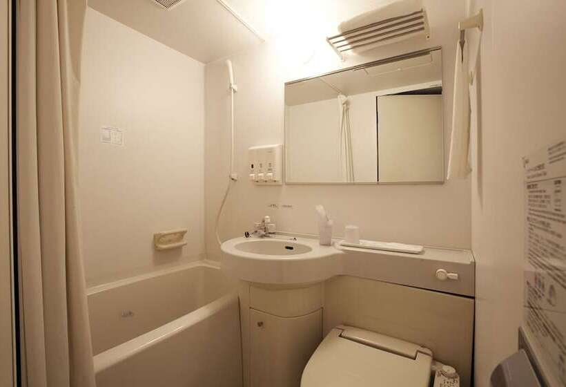 غرفة إقتصادية, Country Hotel Takayama