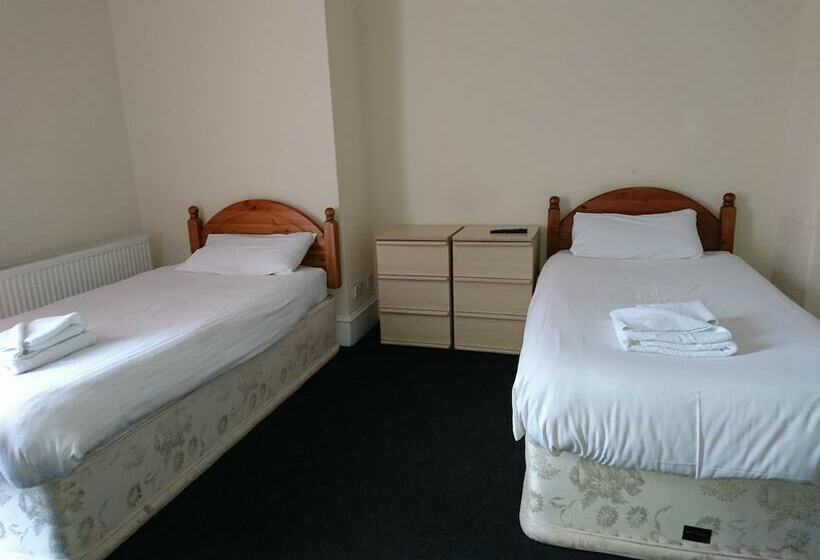 غرفة قياسية, Dee