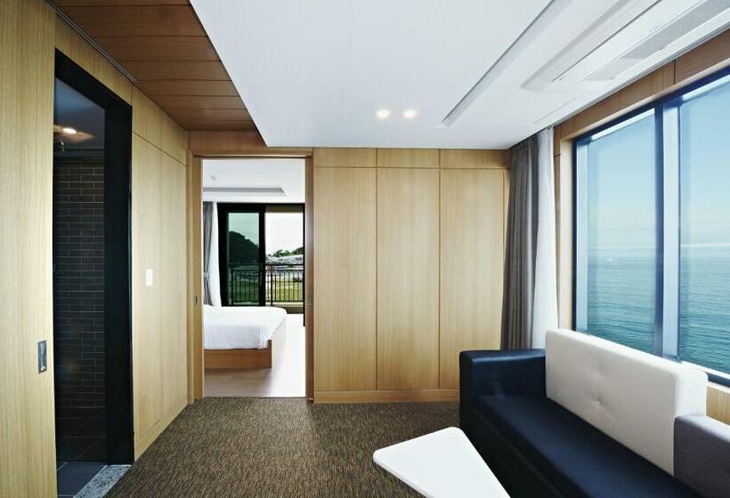 סוויטת ג'וניור, Ramada By Wyndham Gangwon Sokcho