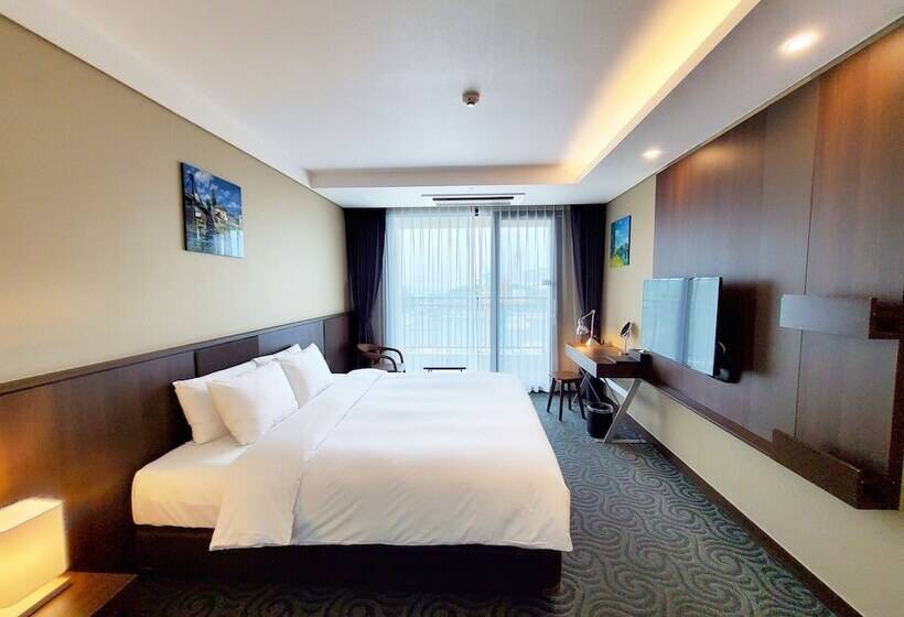 Номер Стандарт, Ramada By Wyndham Gangwon Sokcho