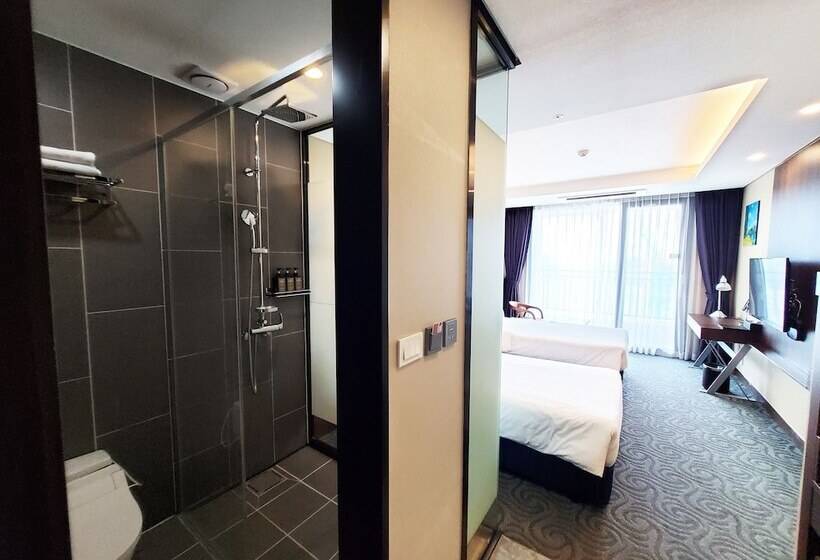 Номер Стандарт, Ramada By Wyndham Gangwon Sokcho