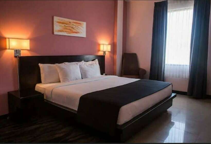 اتاق لوکس, Regent Star