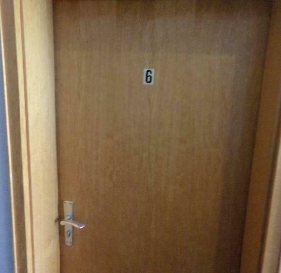 豪华房间, Sauerland