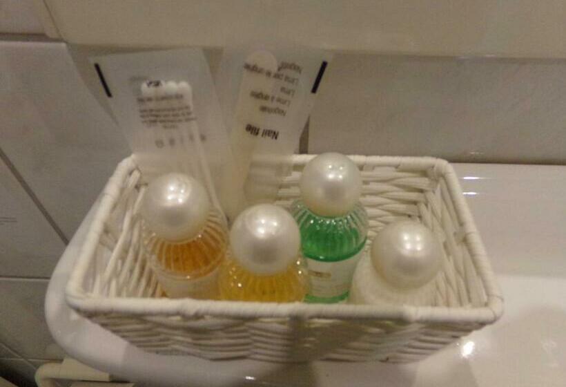 标准单人间, Sauerland