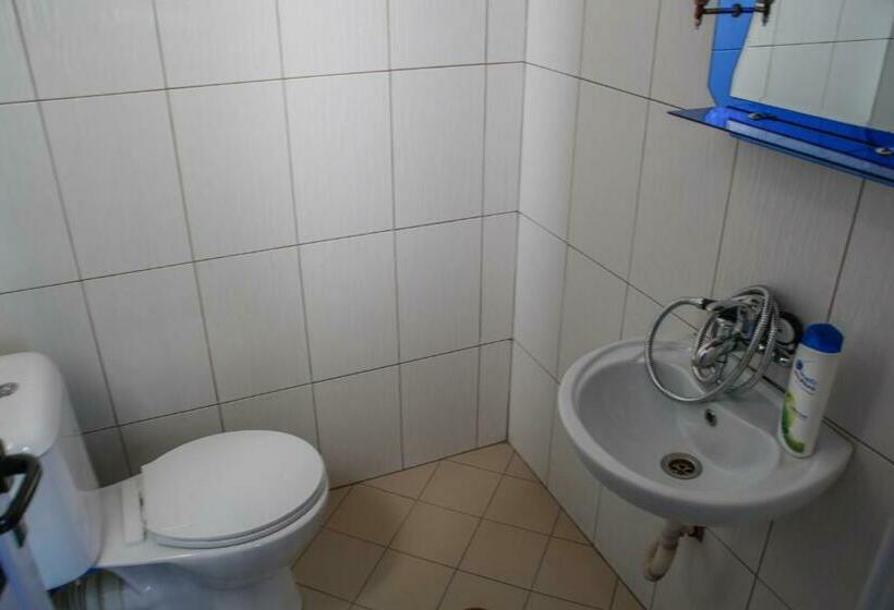 חדר סטנדרט לשלושה עם מרפסת, Shpella