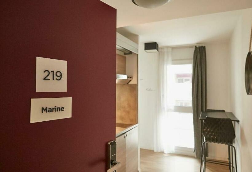 Студия Superior, Tulip Inn Massy Palaiseau  Residence