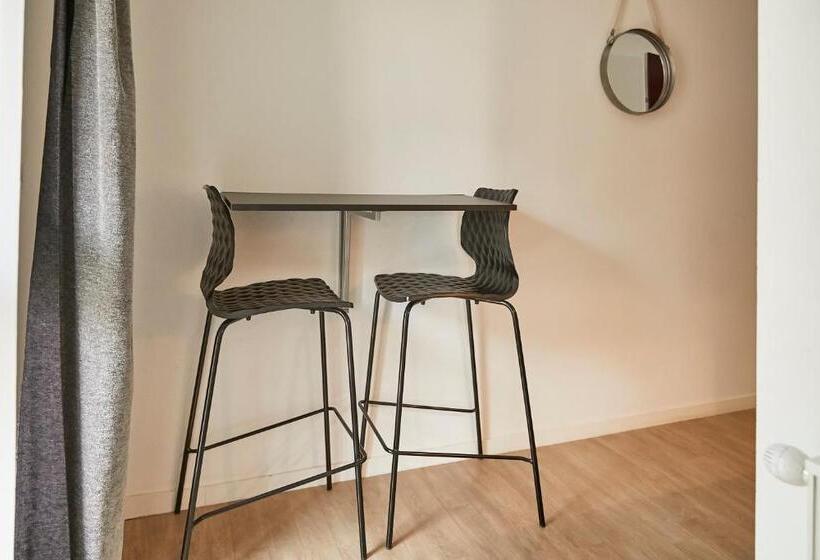 إستوديو سوبيريور, Tulip Inn Massy Palaiseau  Residence