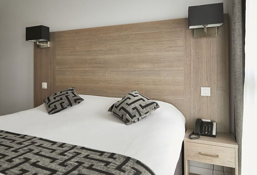 Студио Executive, Tulip Inn Massy Palaiseau  Residence