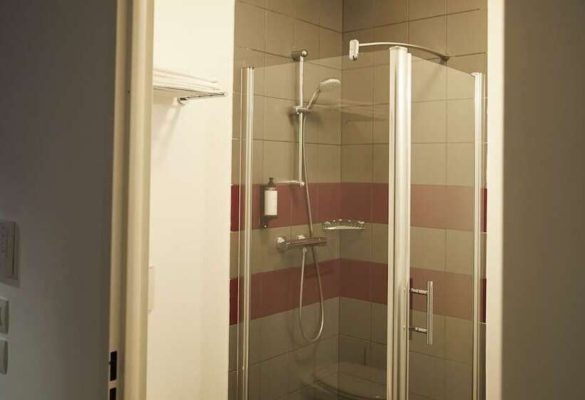 Студио Executive, Tulip Inn Massy Palaiseau  Residence