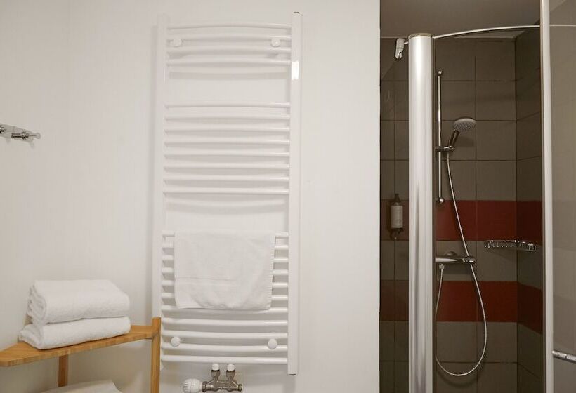 סטודיו סופריור, Tulip Inn Massy Palaiseau Residence