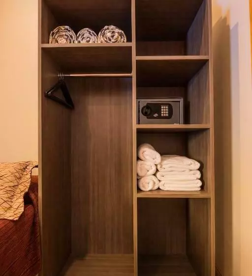 スタンダード４人部屋, Hosteria Vertical Lodge