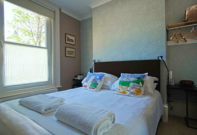 Номер Стандарт, Number One B&b