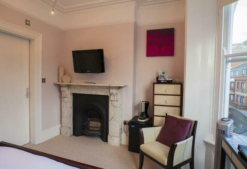 Номер Deluxe, Number One B&b