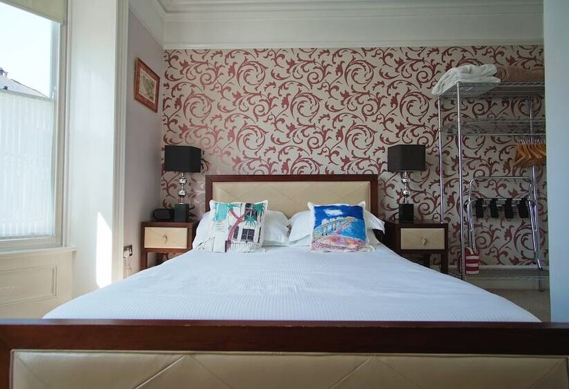 Номер Стандарт, Number One B&b