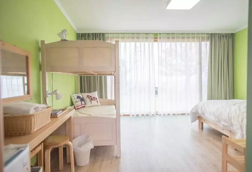 ファミリールーム, Jeju Doldam B&b