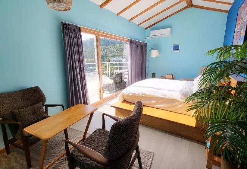 キングサイズベッドのスタンダードルーム, Jeju Doldam B&b