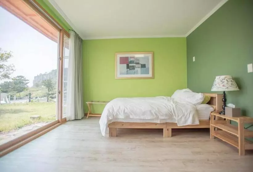 1ベッドルームハウス, Jeju Doldam B&b