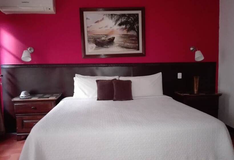 سوییت لوکس, President House Hotel Hostel