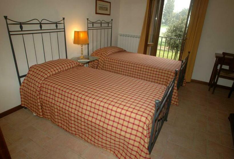 آپارتمان 2 خوابه, Residenza Torre Acquatino