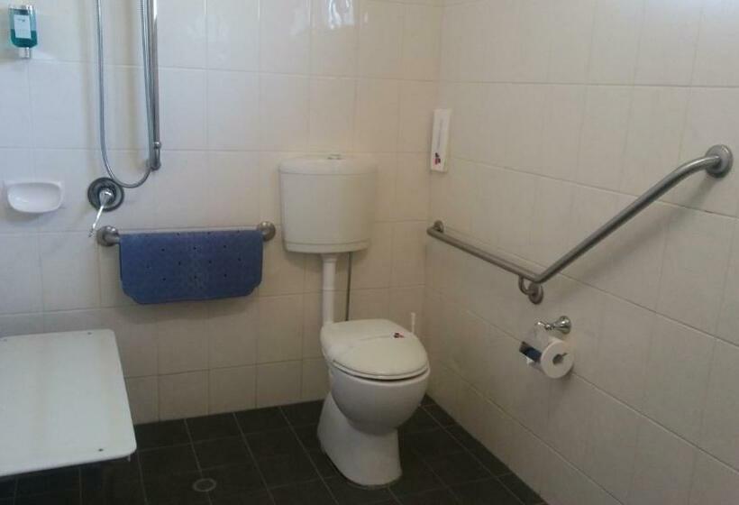 身障者適用スタンダードルーム, Shady Rest Motel