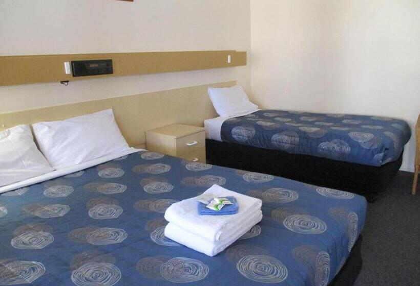 スタンダードルーム, Shady Rest Motel