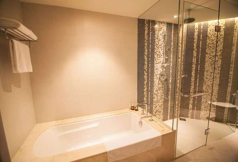 سوییت, The Costa Nha Trang Residences