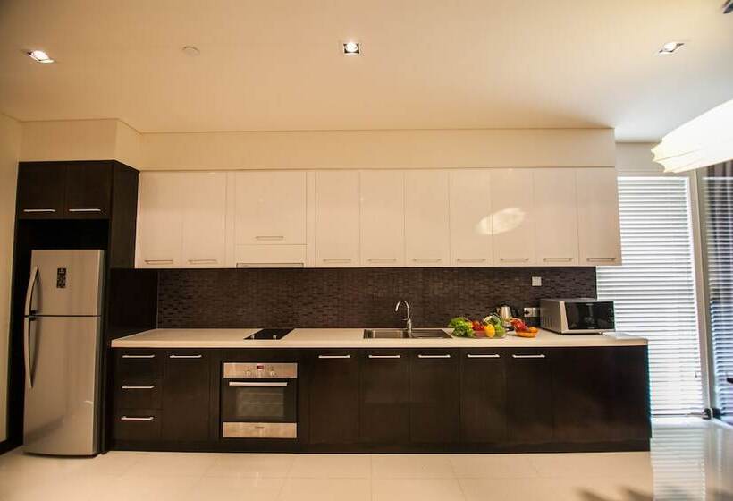 سوییت اجرایی, The Costa Nha Trang Residences