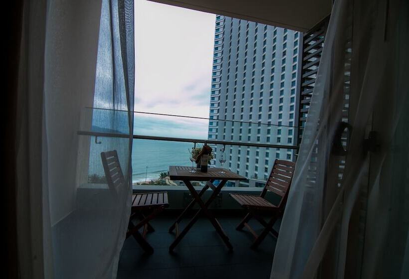 سوئیت 2 خوابه, The Costa Nha Trang Residences