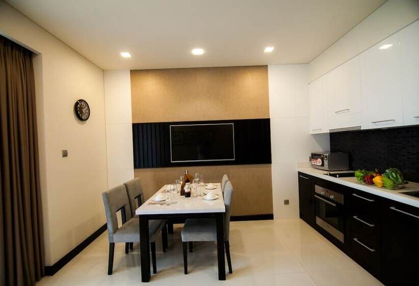 سوئیت 2 خوابه, The Costa Nha Trang Residences