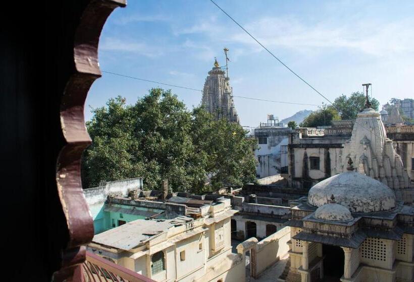 اتاق لوکس, Banjara Heritage