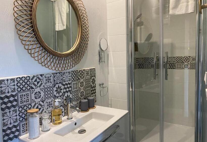 Номер Стандарт Вид на Горы, Chambres D'hôtes La Bastide St Julien