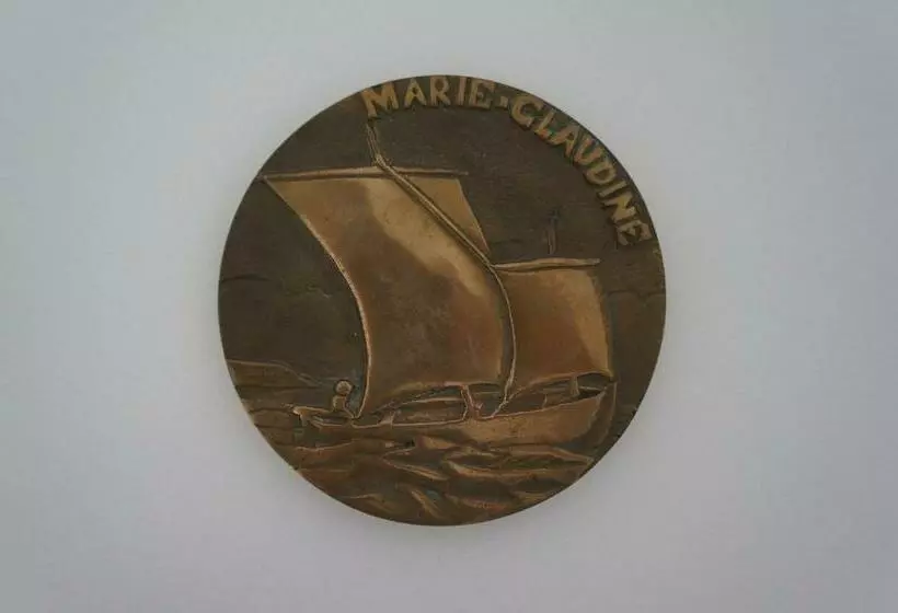اتاق استاندارد با چشم‌انداز باغ, Manoir 1685 Saint Malo