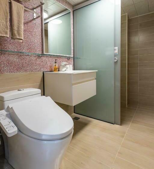 اتاق اکونومی, Beachcastle & Sea View Villa