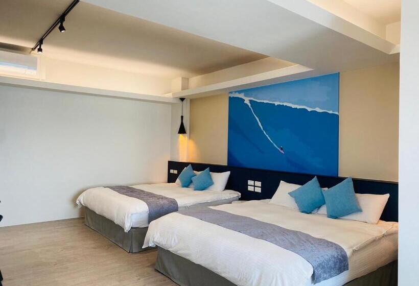 اتاق استاندارد چهار تخته با چشم‌انداز دریا, Beachcastle & Sea View Villa