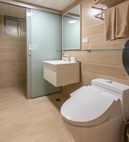 اتاق استاندارد با بالکن و چشم‌انداز دریا, Beachcastle & Sea View Villa