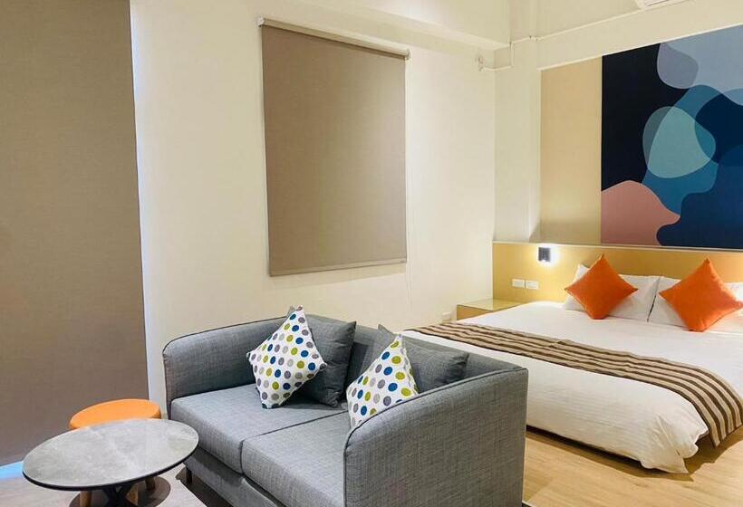 اتاق استاندارد با بالکن و چشم‌انداز دریا, Beachcastle & Sea View Villa