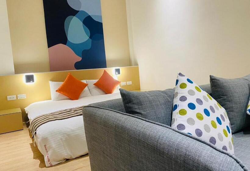 اتاق استاندارد با بالکن و چشم‌انداز دریا, Beachcastle & Sea View Villa