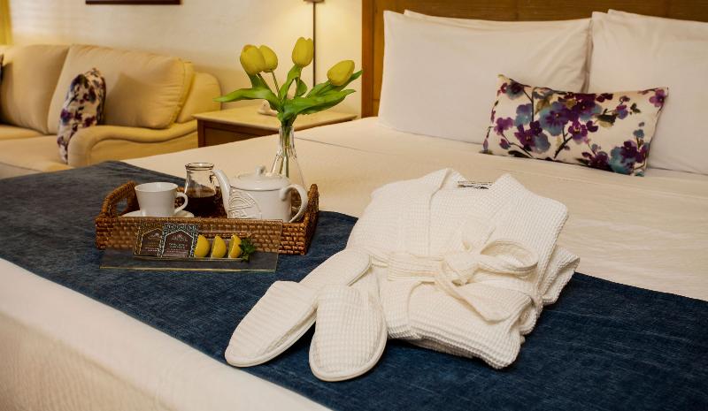 اتاق خانوادگی, Beachcastle & Sea View Villa