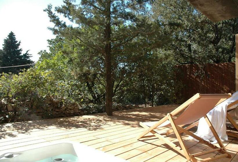 스탠다드 룸 킹사이즈 침대, Bien Loin D Ici Spa B&b