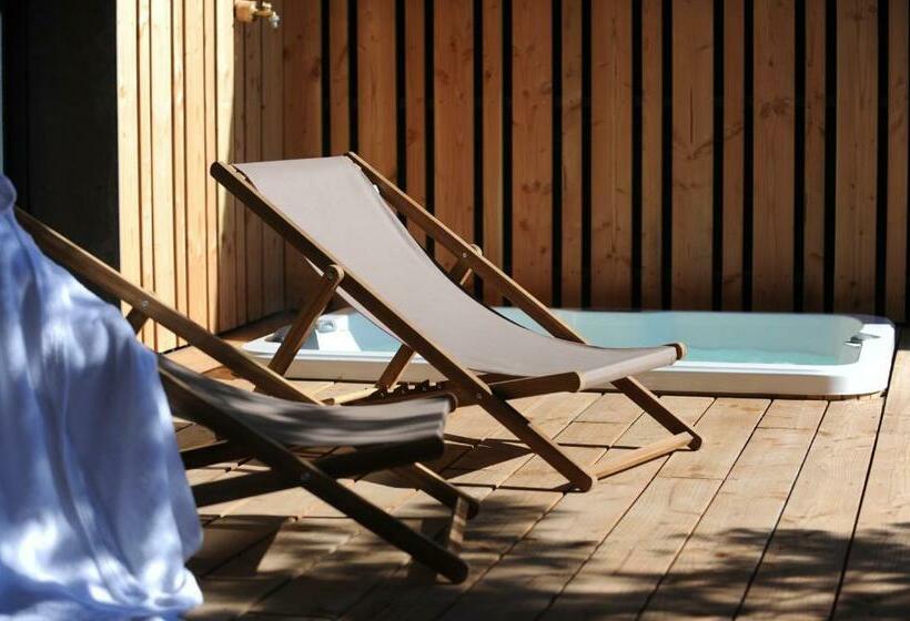 Стандартный Номер Кровать Кинг, Bien Loin D Ici Spa B&b