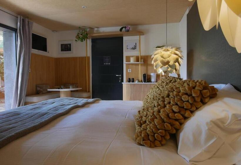 Стандартный Номер Кровать Кинг, Bien Loin D Ici Spa B&b