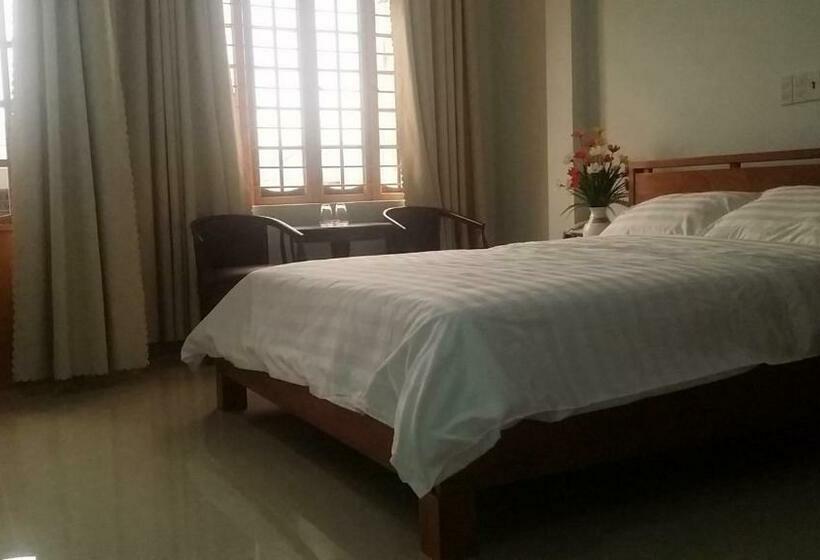 اتاق لوکس خانوادگی, Bong Mai Motel